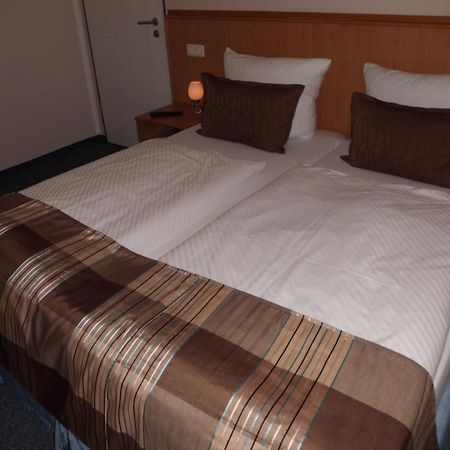 Hotel Sarah Heinsberg  Room photo